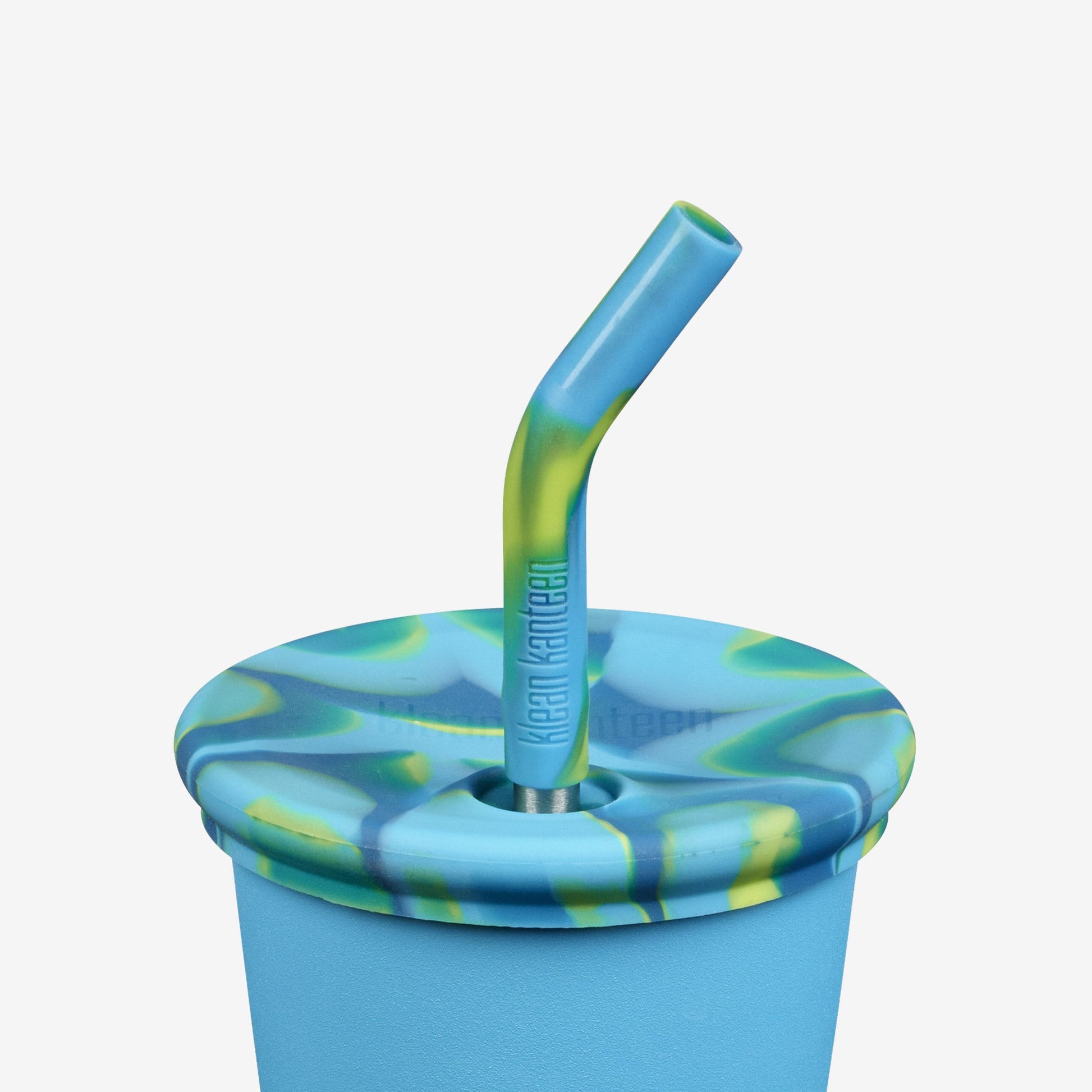 kid-s-cup-straw-lid-2-pack-z3 10oz_Kid_Cup_HawaiianOcean_CloseUp_17af87f2-930a-4334-802c-8f29518f291a.jpg