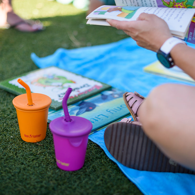 10oz-kid-s-cup-with-straw-lid-x8 10oz_kids_cups_straw_reading_blanket_square.jpg