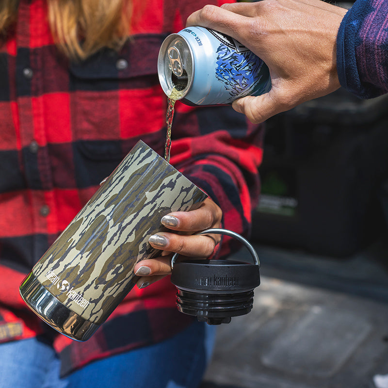 12oz-tkwide-with-cafe-cap-mossy-oak-z9 12oz_tumbler_mossyoak_bottomlands_beer_pour_square.jpg