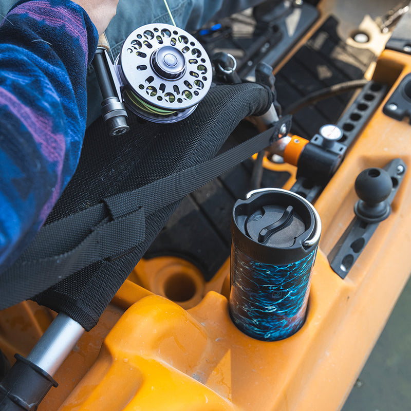 12oz-tkwide-with-cafe-cap-mossy-oak-z9 16oz_tumbler_mossyoak_bass_cafe_kayak_top_square.jpg