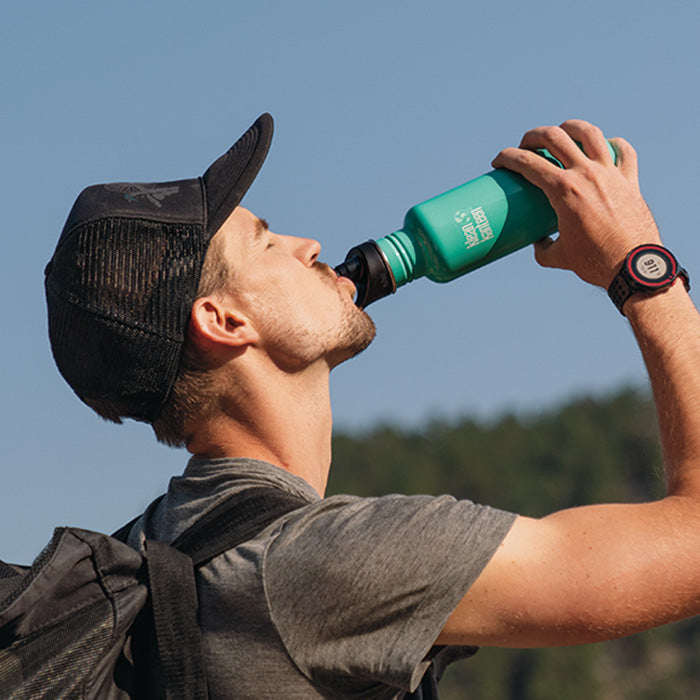 classic-sport-cap-z3 K27CPPS-SC-sport_cap_drinking_lifestyle.jpg