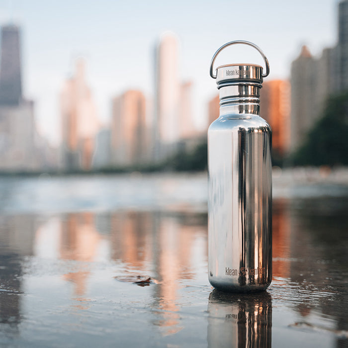 27oz-reflect-with-bamboo-cap-r0 K27SSLRF-MS-BAMBOO_reflecttion_bottle_lifestyle.jpg