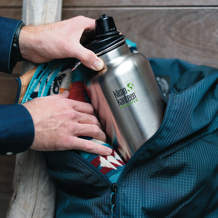 tkwide-chug-cap-k6 K64TKWSSL-BS-Chug-Cap-Out-of-Duffle_lifestyle.jpg