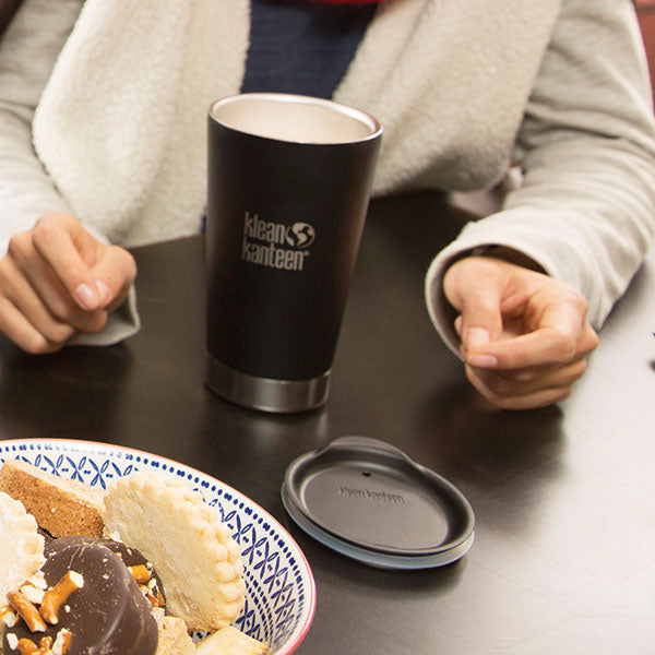tumbler-lid-i9 K8VSSC-SB-tumblers-lid-lifestyle.jpg