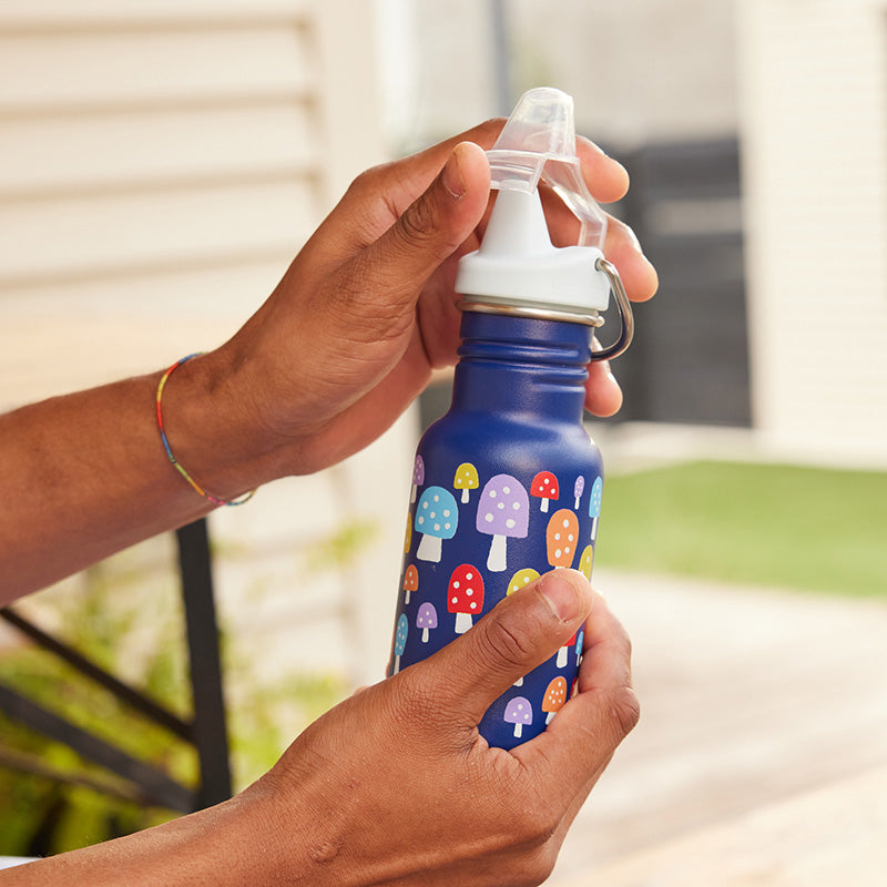 12oz-kid-s-classic-sippy-e6 kid_sippy_12oz_closeup_dustcover_square.jpg